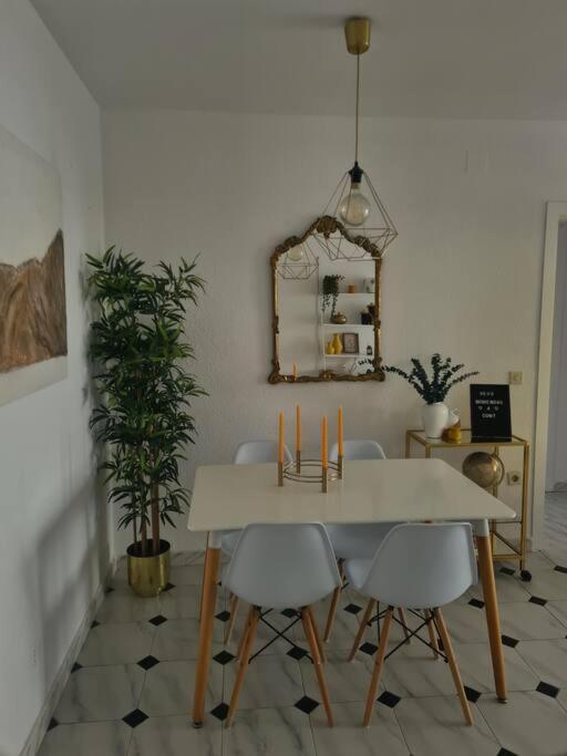 Nice Beachside 2-Bd Apt Near Barcelona Куніт Екстер'єр фото