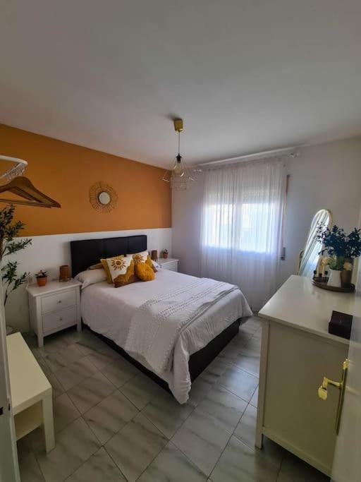 Nice Beachside 2-Bd Apt Near Barcelona Куніт Екстер'єр фото