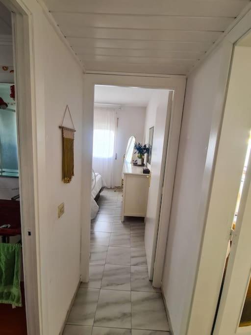Nice Beachside 2-Bd Apt Near Barcelona Куніт Екстер'єр фото